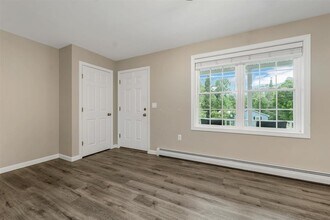 4 Mill Pond Rd in Tuftonboro, NH - Building Photo - Building Photo