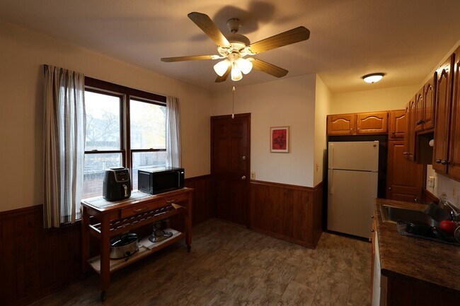 106 Boston St in Dorchester, MA - Building Photo - Building Photo