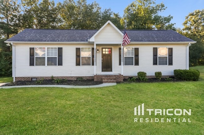 property at 1657 Lemming Dr SE