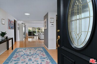 3421 Castlewoods Pl in Los Angeles, CA - Building Photo - Building Photo