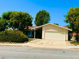 4395 Avenida De Las Flores in Yorba Linda, CA - Building Photo