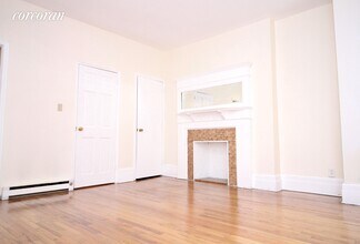 349 W 84th St-Unit -4 in New York, NY - Building Photo - Building Photo