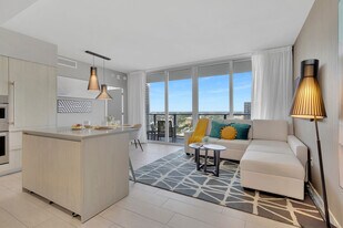 4010 S Ocean Dr, Unit SI ID1227426P in Hollywood, FL - Building Photo