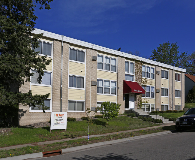 965 Avon St N in St. Paul, MN - Foto de edificio - Building Photo