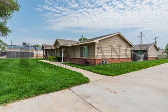 4212 Newell St in Wichita, KS - Building Photo - Building Photo