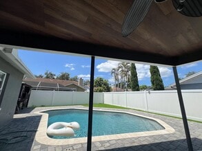 3716 Lake Blvd in Clearwater, FL - Foto de edificio - Building Photo
