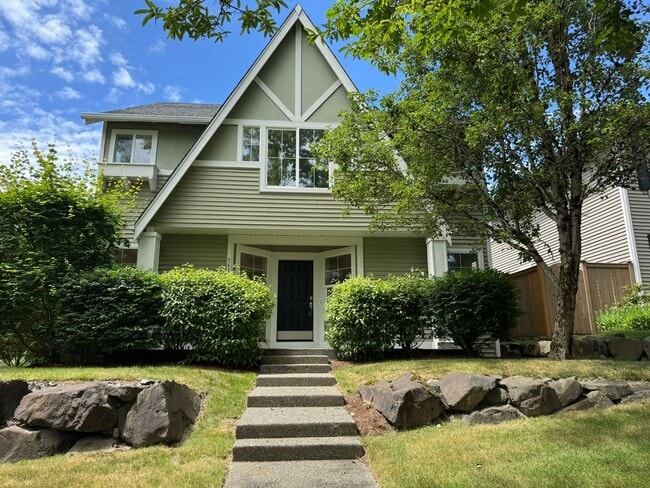 property at 7431 Fairway Ave SE