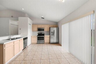4240 Settlers Ct in St. Cloud, FL - Building Photo - Building Photo
