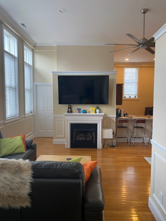349 Fulton St in Medford, MA - Building Photo