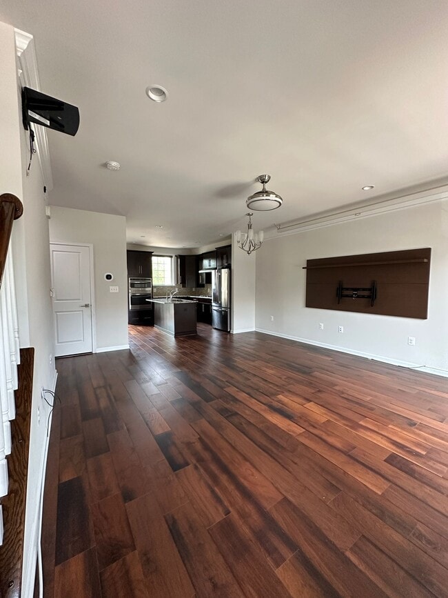 property at 42624 Lisburn Chase Ter