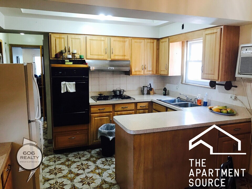 5610 N Central Ave, Unit GDN in Chicago, IL - Building Photo
