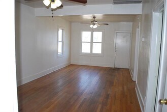4722 Depew Ave in Austin, TX - Building Photo - Building Photo