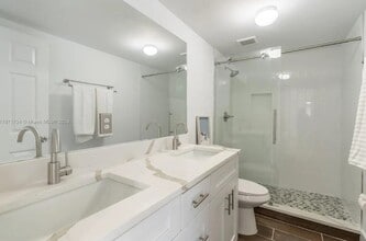 1740 16th St NE in Naples, FL - Building Photo - Building Photo