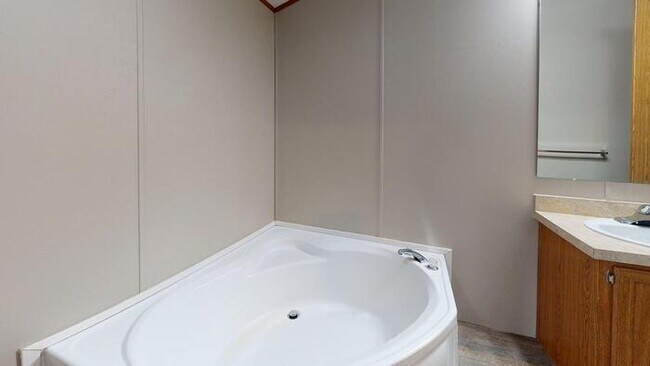 339 Continental Ave in Bismarck, ND - Building Photo - Building Photo