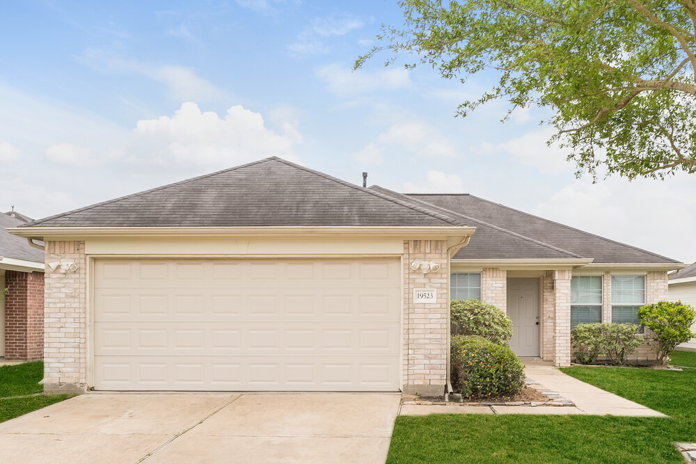 19523 Kadabra Dr in Katy, TX - Foto de edificio