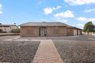 2926 Chemehuevi Blvd in Lake Havasu City, AZ - Building Photo