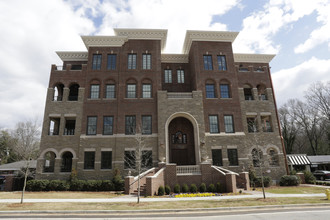 Alta Vista Place in Greenville, SC - Foto de edificio - Building Photo