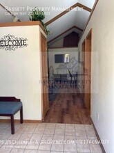 3320 Dixwell Ave in North Haven, CT - Building Photo - Building Photo