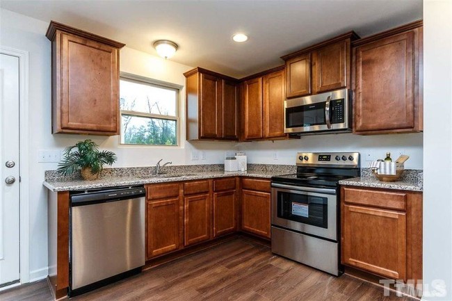 3286 Ivy Wood Ln in Durham, NC - Building Photo - Building Photo