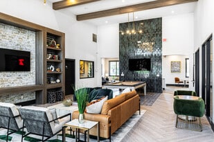 The Quarters Lawrence in Lawrence, KS - Building Photo