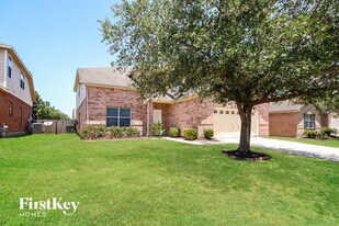 8610 Sunny Gallop Dr in Tomball, TX - Building Photo