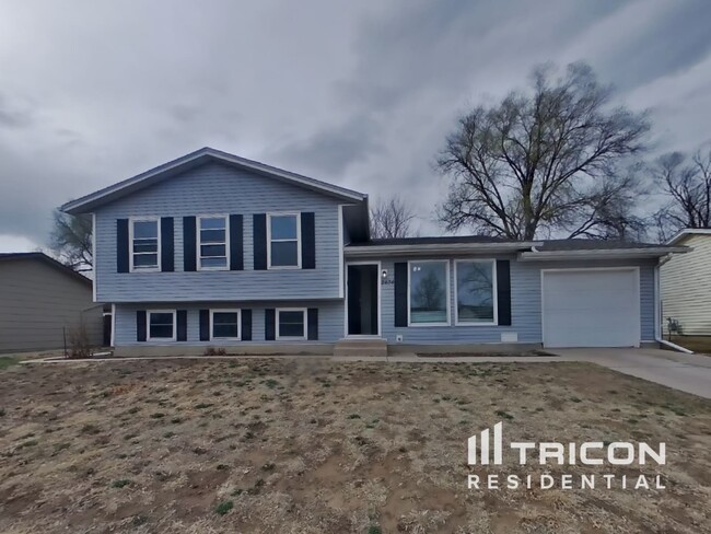 property at 2434 Payne Cir E