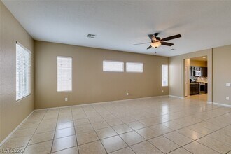 2672 Dirleton Pl in Henderson, NV - Building Photo - Building Photo