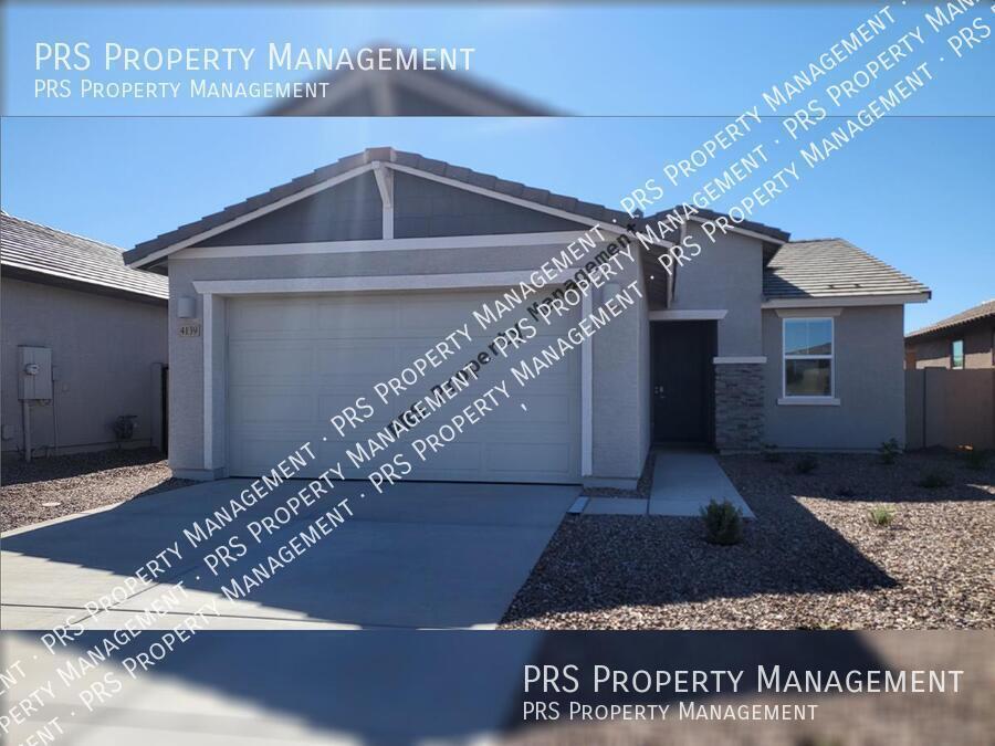 4139 E Haley Dr in San Tan Valley, AZ - Foto de edificio