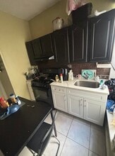 38 Lincoln Ave, Unit 2R in Brooklyn, NY - Building Photo - Building Photo