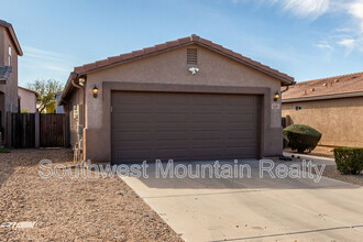 1281 E Ash Rd in San Tan Valley, AZ - Building Photo - Building Photo