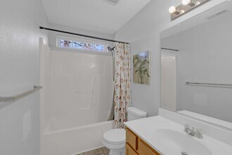 220 Hinton Ave in Chesapeake, VA - Building Photo - Building Photo