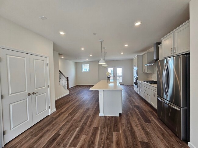 6303 Sandbelt Dr in Woodridge, IL - Building Photo - Building Photo