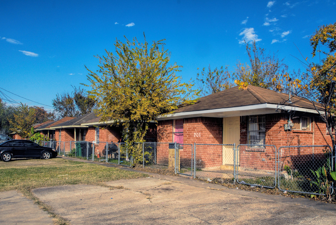 2116 Pannell St in Houston, TX - Foto de edificio