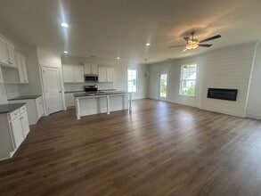 1541 Lake Dr in Greensboro, GA - Building Photo - Building Photo