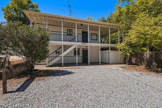 1216 Trinity St in Redding, CA - Building Photo - Building Photo