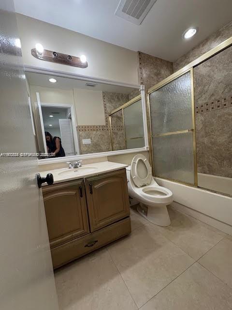 5721 Riverside Dr in Coral Springs, FL - Building Photo - Building Photo