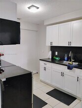 252 S Biscayne River Dr in Miami, FL - Building Photo - Building Photo