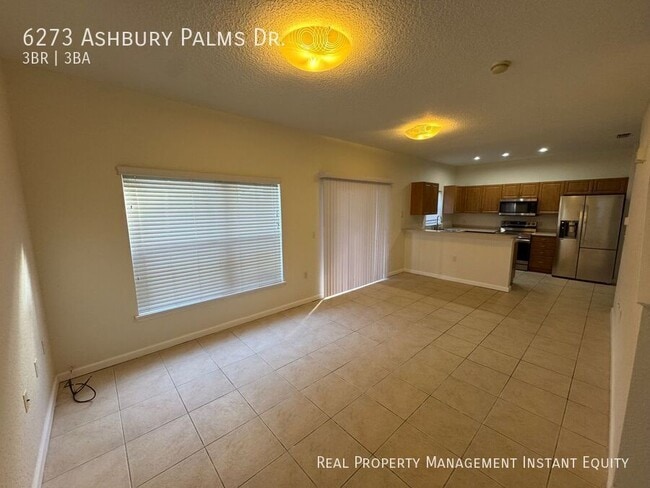 6273 Ashbury Palms Dr in Tampa, FL - Building Photo - Building Photo