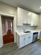 45 Warner St in Medford, MA - Building Photo - Building Photo