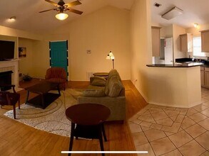 853 Ladner Dr in Pensacola, FL - Foto de edificio - Building Photo