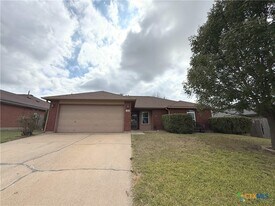 1002 Northern Dancer Dr in Copperas Cove, TX - Building Photo