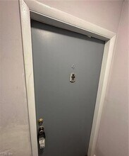 1063 W 48th St, Unit C4 in Norfolk, VA - Foto de edificio - Building Photo