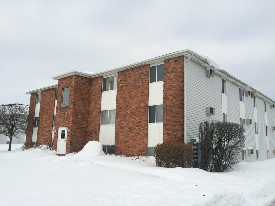 Mec Management Apartments in Lockport, NY - Foto de edificio