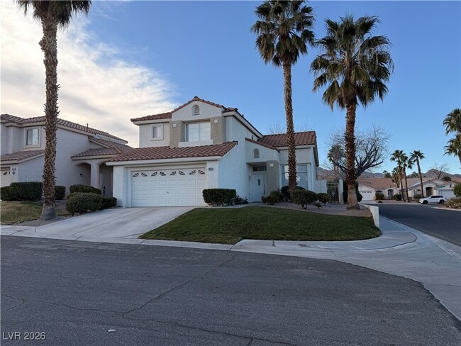 property at 1825 Sierra Oaks Ln