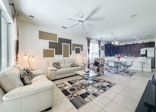 312 Silverdale Ave in Winter Garden, FL - Building Photo - Building Photo