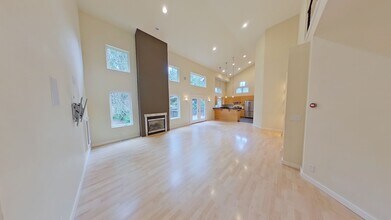 1776 E 43rd Ave in Eugene, OR - Building Photo - Building Photo