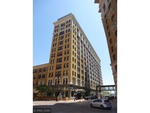 350 Saint Peter St, Unit 608 in St. Paul, MN - Building Photo - Building Photo