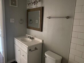 2532 Charlotte St in Denton, TX - Building Photo - Building Photo