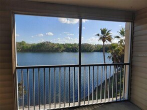 1969 Summer Club Dr in Oviedo, FL - Building Photo - Building Photo