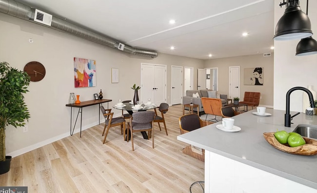 3712 Midvale Ave in Philadelphia, PA - Building Photo - Building Photo